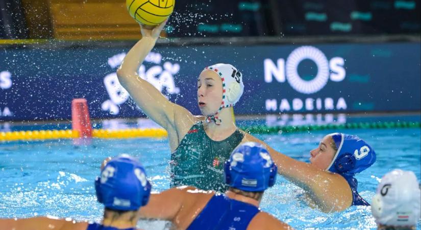 Fölényes győzelemmel lett elődöntős a magyar női vízilabda-válogatott