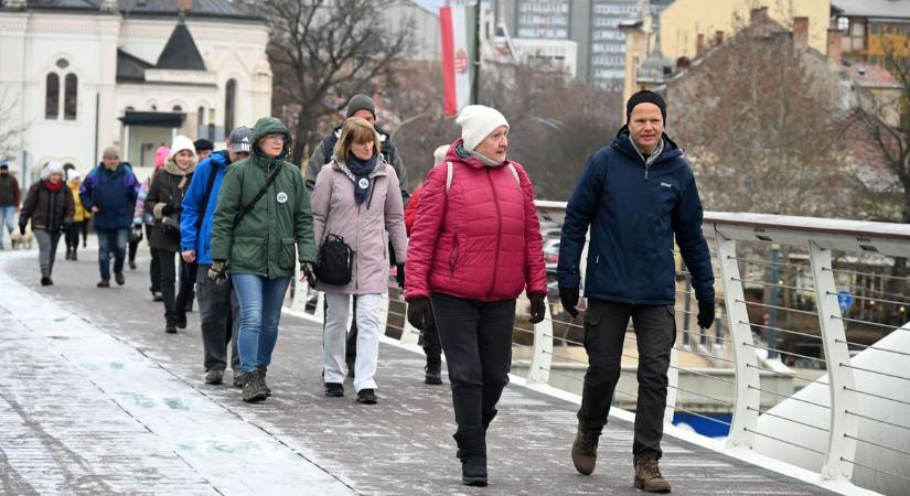 A tiszai ciánszennyezés öröksége ma: túrán vizsgálták a folyó állapotát