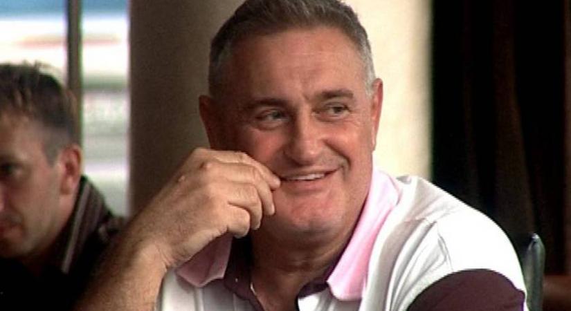 A 90-es évek sztársportolója és tévésztárja volt: ősz hajjal, szakállal nem lehet felismerni