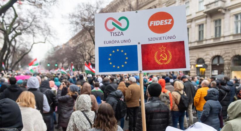 Megmerevedtek a frontvonalak, vezet a Tisza, nem tudott faragni hátrányából a Fidesz