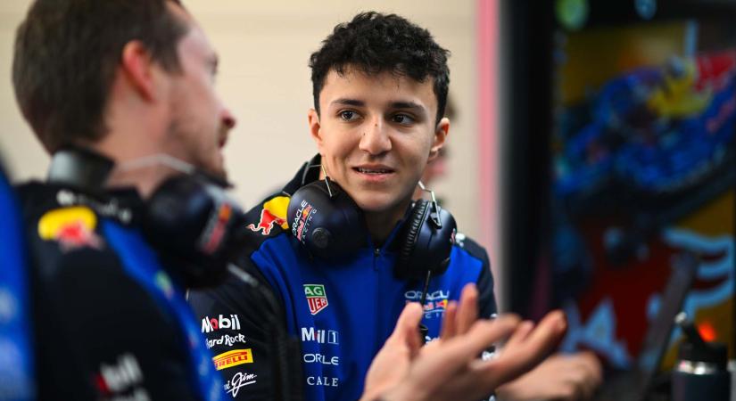 Hadjar elárulta, mi miatt törte össze a Red Bull új autóját