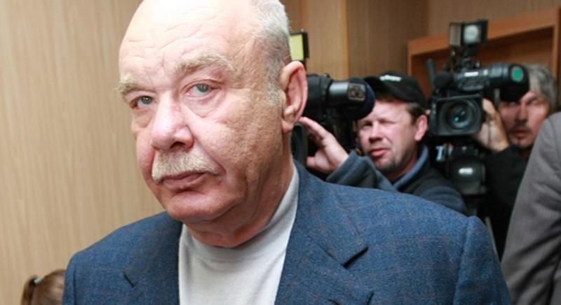 Guruló rubel: bőröndszámra kapta az orosz pénzt Orbán Viktor