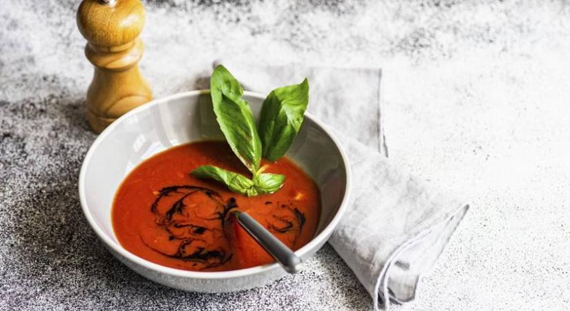 Melengető sültpaprika-krémleves: így készítve nem lehet vele betelni