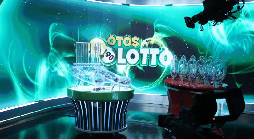 Négymilliárdot ért egy szakadt papucs