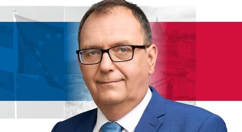 Letartóztatásba került a vesztegetéssel gyanúsított dunaújvárosi DK-s alpolgármester