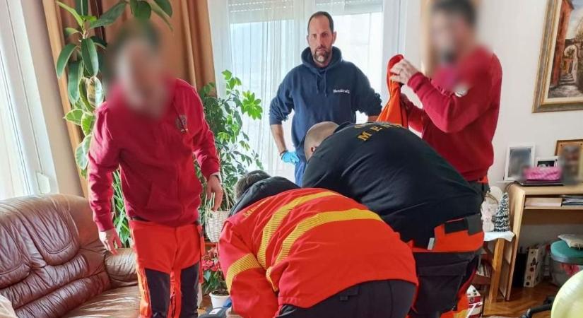 Szívinfarktust kapott a betörés után – rendőrök küzdöttek az idős férfi életéért