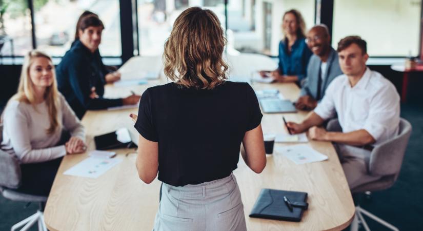 A vezetői viselkedés hatása – Így lesz a bizalomból mérhető profit