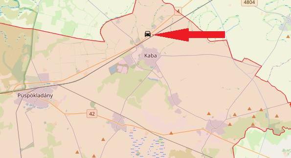 Autó az árokban Kabánál