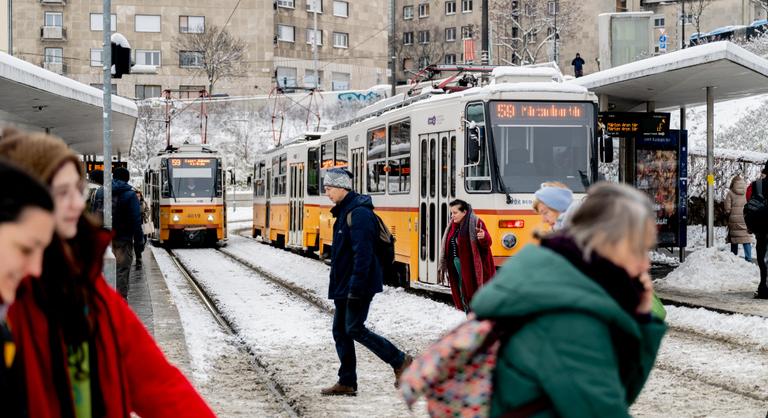 Súlyos következményei lehetnek a nagy havazásnak Budapesten