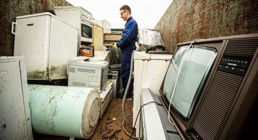 Az elektronikai hulladék nem csak szemét! Így add le, hogy hasznos legyen