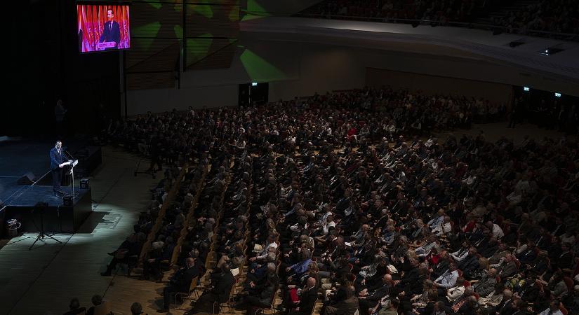 Királycsináló lehet a Mi Hazánk – ha ezek a feltételek teljesülnek