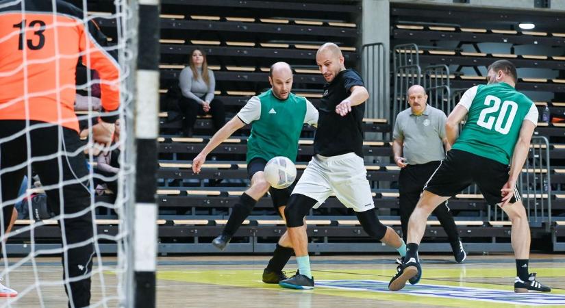 Vállalatok, intézmények csatáztak: végeredmény, csapatlisták, különdíjasok - fotók!