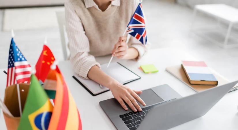 Eltűntek a nyelvtanulók: hat év alatt felére csökkent a nyelvvizsgázók száma