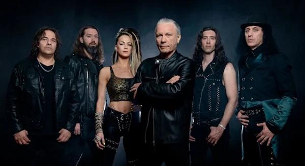 Hamarosan elkészül Bruce Dickinson új szólóalbuma