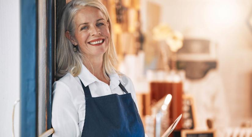 A rejtett munkaerő-tartalék: miért érdemes nyugdíjasokra építeni?