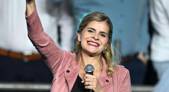 Vasököl és folytonosság – Laura Fernández Costa Rica új elnöke