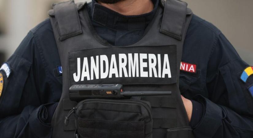 Botrány az erdélyi város diákbentlakása előtt – Késsel fenyegetőzött egy fiatal