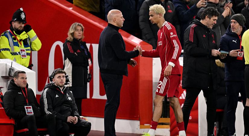 Arne Slot: „Hatalmas előrelépés a csapat mostani játéka!”