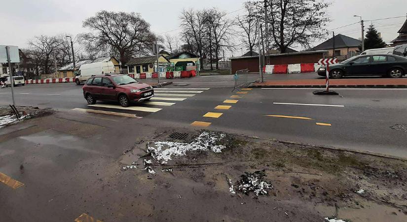 Lezárult a birtokbavétel a Sámsoni úton, folytatódhat a négysávosítás