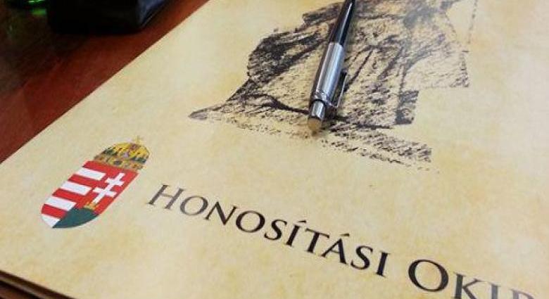 Csoma Botond az erdélyi magyarok szavazati jogának megszüntetéséről: „Van ennél lejjebb?” (VIDEÓ)