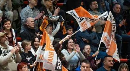 Abell és Durmo továbbra is remek formában, nyert az NKA