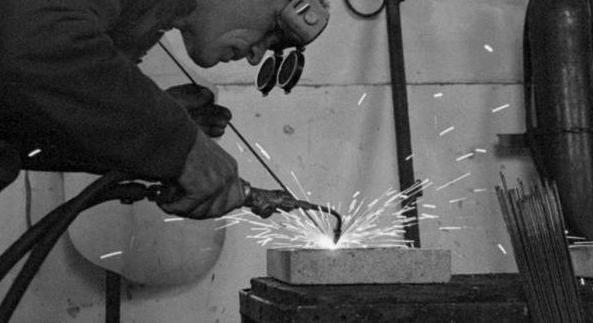 Szolgálati közlemény