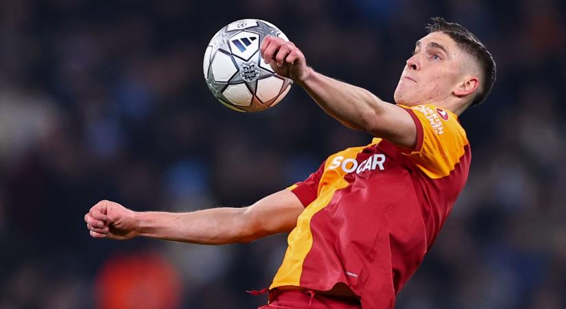 „Megőrültetek?!” – Pánik a Galatasaraynál, csak így adnák Sallait a Liverpoolnak