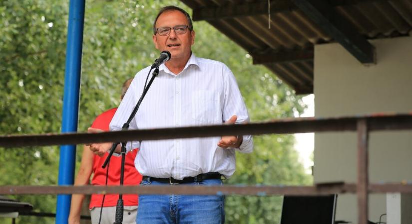 Korrupciós ügyben letartóztattak egy DK-s alpolgármestert