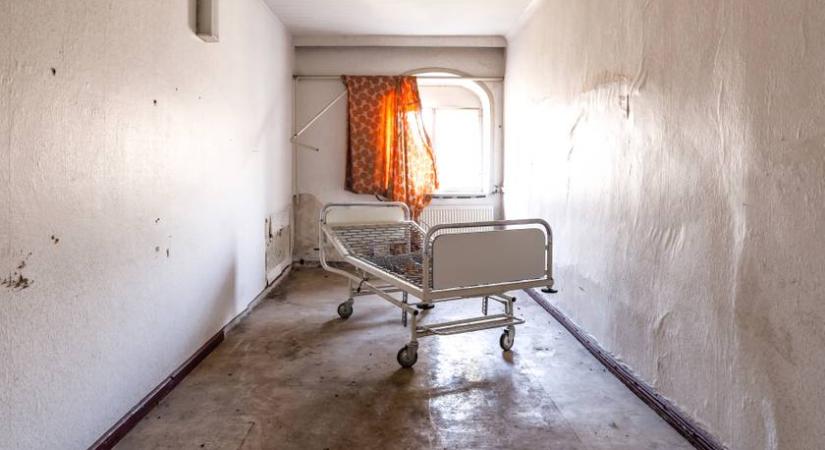 Borzalmas állapotokról posztolt a Magyar Orvosi Kamara: öngyilkosságok, penészes falak és súlyos közegészségügyi krízis