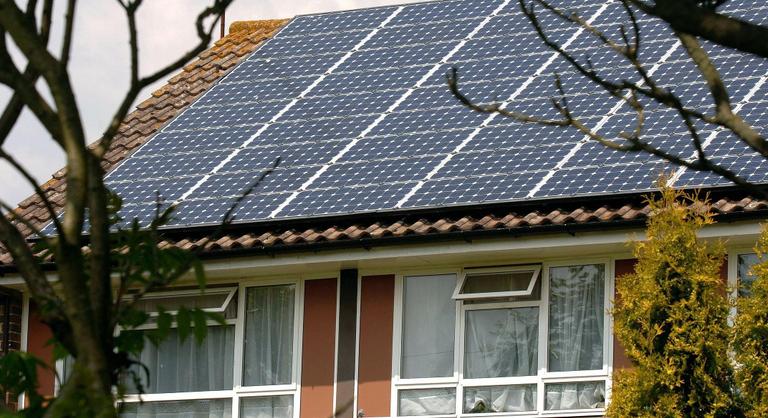 Elindult az Otthoni Energiatároló Program pályázata, egyből össze is omlott az oldal