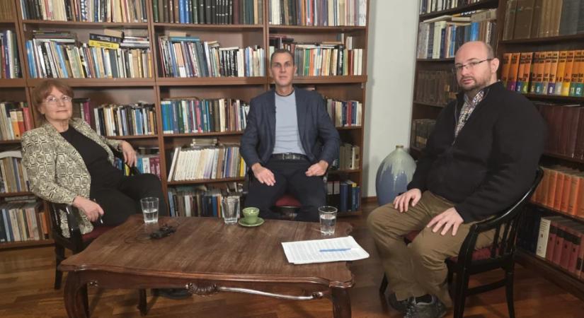 Fanatikusok közt egy csendes európai – Szó-beszéd 15.