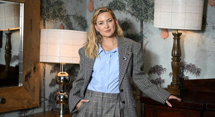Kate Hudson konyhai mosogatója egyszerű, mégis mesterien megtervezett