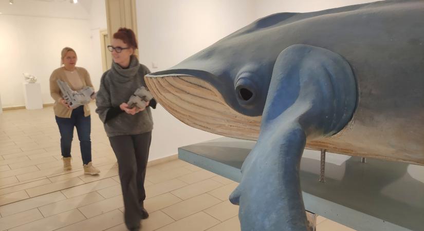 Jónás és a cet is ott lesz a szilikátművészek vásárhelyi beszámoló kiállításán