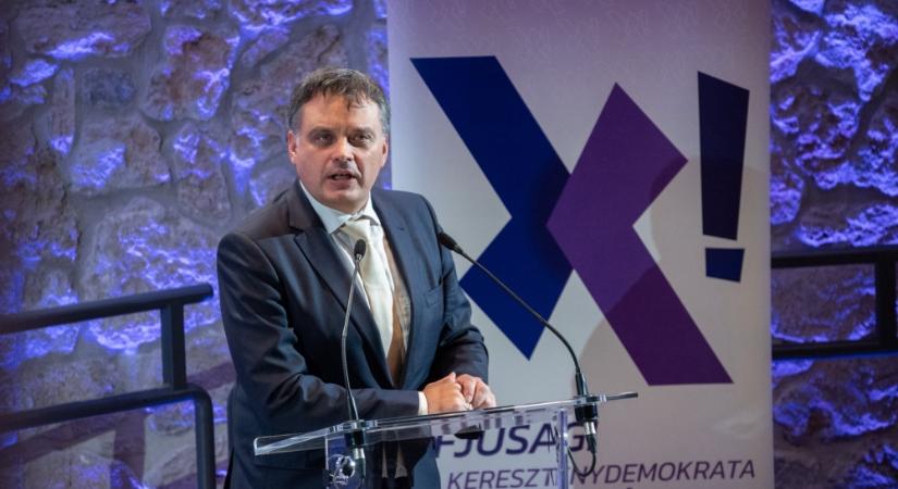 "Csak a kereszténydemokráciának van jövője" - Latorcai Csaba: a KDNP 110 településen lesz jelen a választásokig
