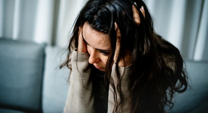 Flört, csók vagy szex: házasságban élők, nektek mi számít megcsalásnak?