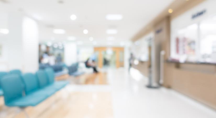 Szívszorító: fájt a tündéri kislány karja, szörnyű betegséget fedeztek fel nála