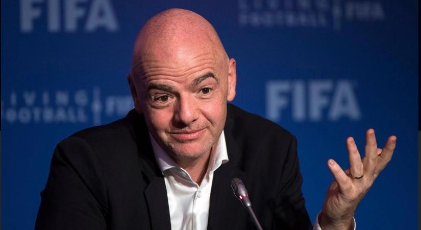 A FIFA-elnök szerint fel kellene oldani az oroszok kizárását