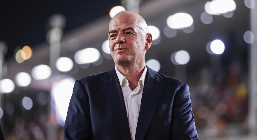 A FIFA elnöke szerint fel kéne oldani az orosz csapatok kizárását