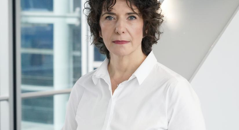 Dobrev Klára bemutatta a DK törvényjavaslatát a határon túliak szavazati jogának megszüntetéséről és az arányos választási rendszerről