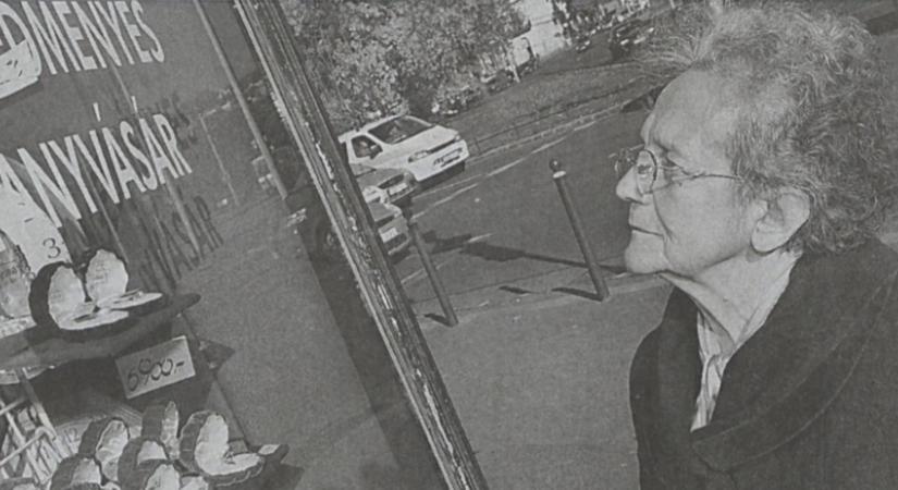 Elszaladtak vagy kivárnak