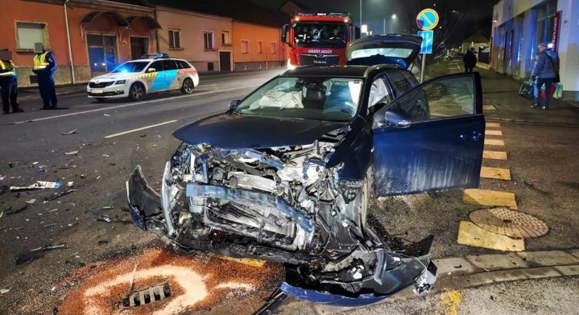 Zanati úti baleset: a kommentelők szerint is versenyzésről lehetett szó!