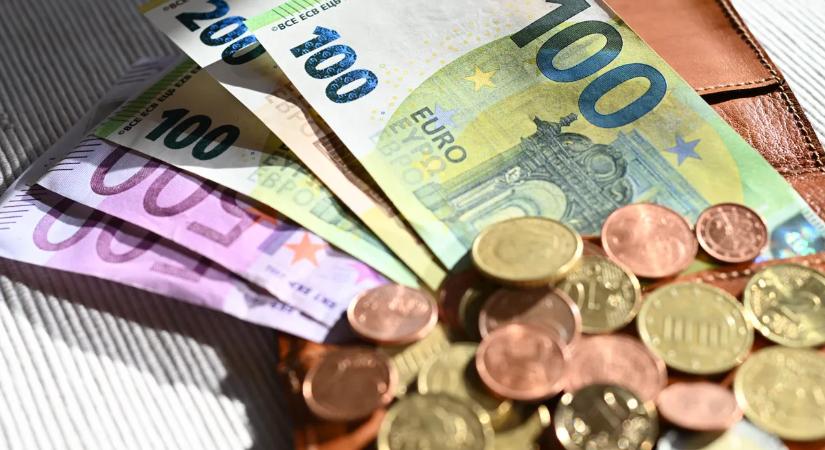 962 milliót nyert kaparóssorsjeggyel: bűnözésbe fektette az egészet