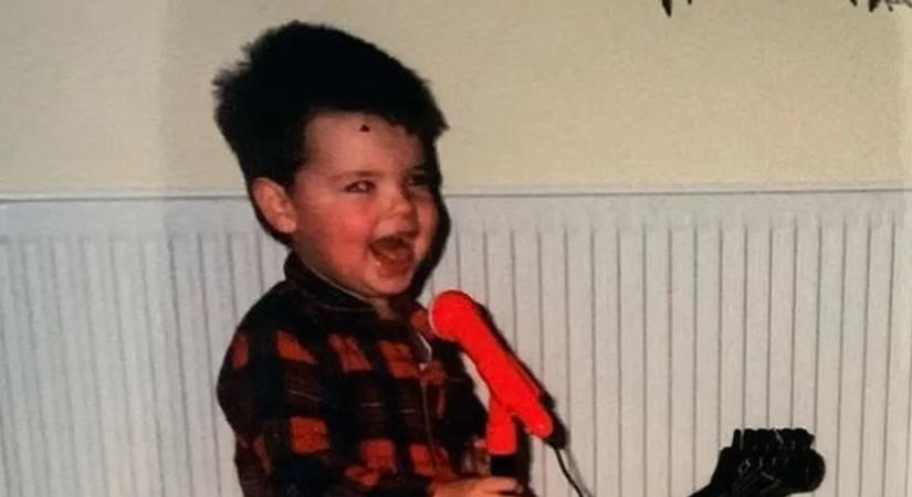 Ön felismeri a világsztárt erről az aranyos fotóról?