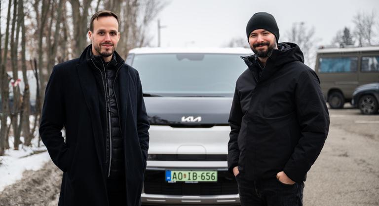 Két magyar megmutatja egész Európának, merre tart az autógyártás