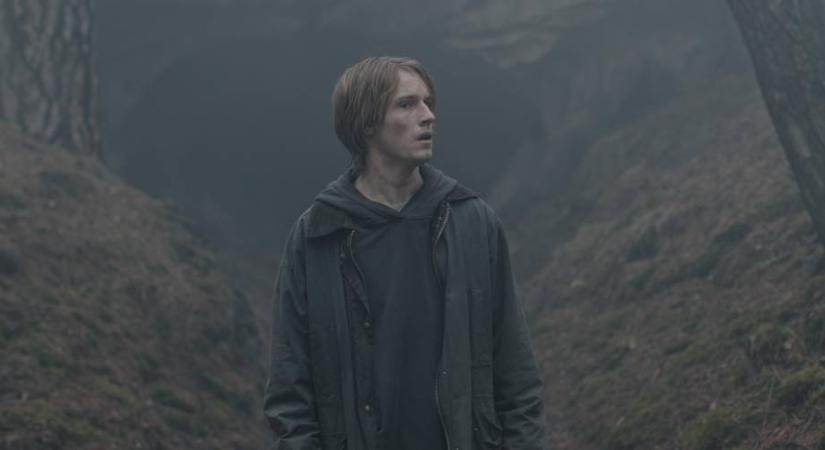 Sötétség: Egy időhurkokba csomagolt egzisztenciális rémálom (kritika)