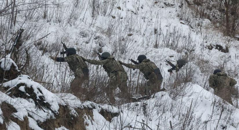 Putyin sokkolna a béketárgyalások előtt: a háború eddigi legvéresebb csatája kezdődhet Ukrajnában