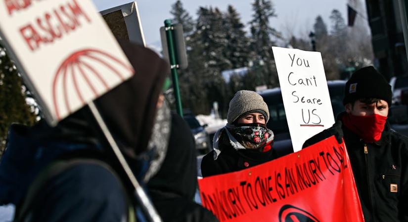 Az olasz hatóságok szerint egész Európából jöttek antifatagok a torinói erőszakos tüntetésre