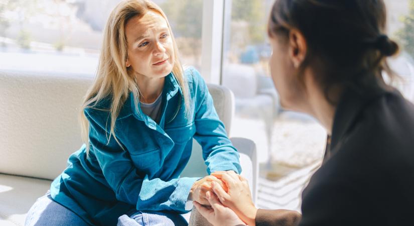 Így segíthetsz a depresszióval küzdő szeretteidnek – mutatjuk, mit tegyél és mit ne!