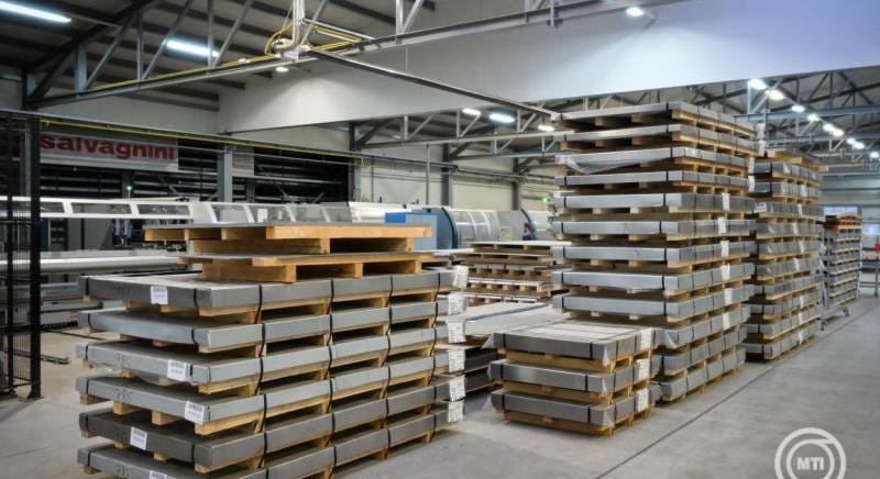 Milliárdok érkeznek – 150 munkahely sorsa dőlt el Csöngén