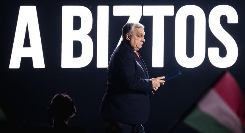 Hogy lehet, hogy a teljes globális elit a folyamatosan globalistázó miniszterelnök mögött áll?